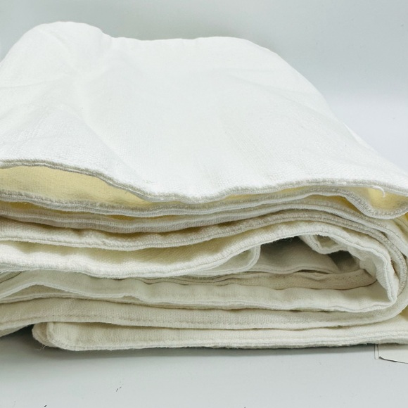 AMAN Imports Slub placement White 100% Cotton - Lot Of 8 MSRP $160 - Picture 1 of 4